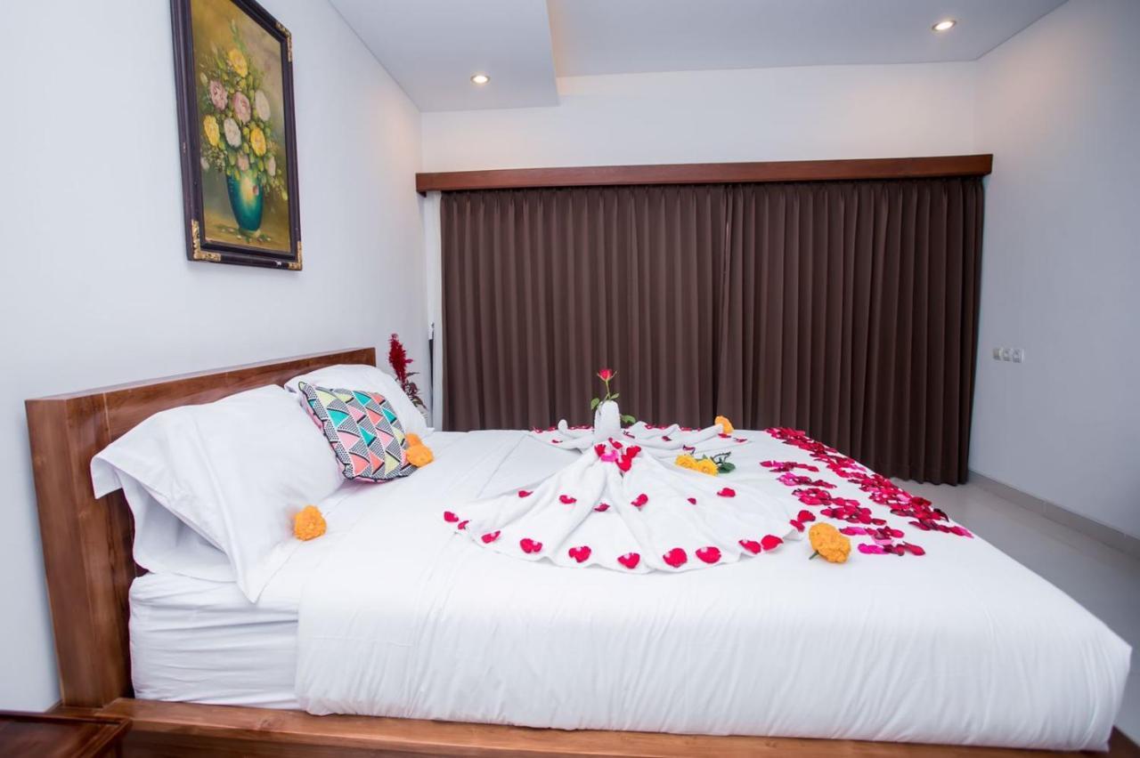 Villa Popolan And Guest House Ubud  Exterior photo